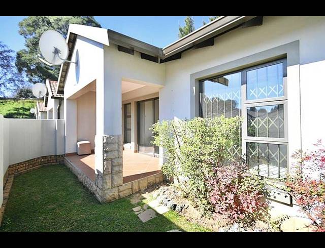 2 BEDROOM TOWNHOUSE FOR SALE IN ORIEL